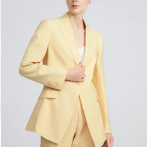 Elegant Sets for Fashion-Conscious Women