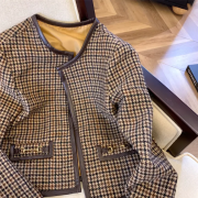 Round-neck Vintage Women’s Jacket